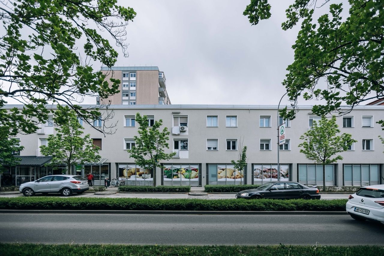 Tienda en Maribor, Eslovenia, 544.7 m² - imagen 2