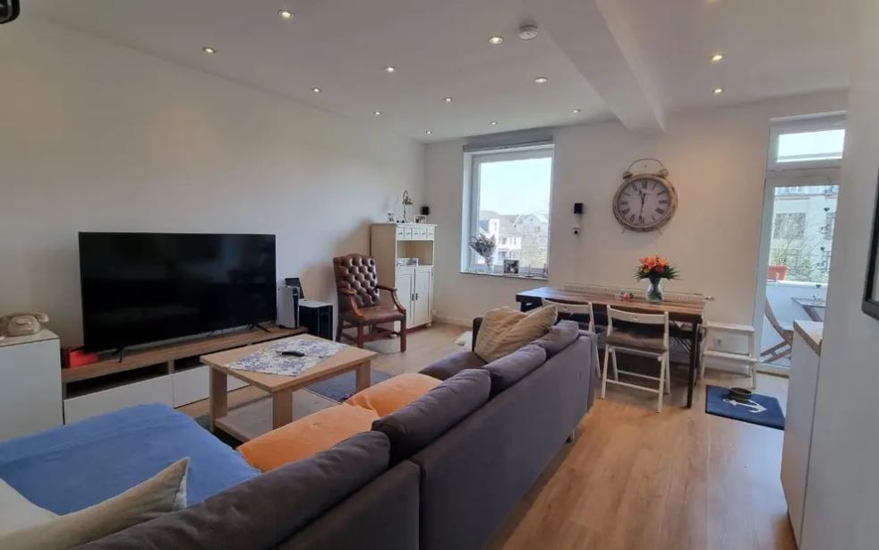 Flat in Duesseldorf, Germany, 83 m² - picture 1