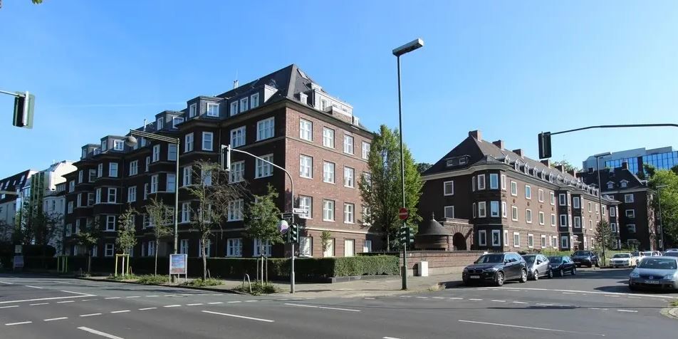Flat in Duesseldorf, Germany, 81 m² - picture 1