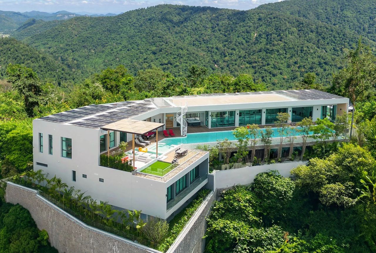 Villa en Phuket, Tailandia, 1 242 m² - imagen 1