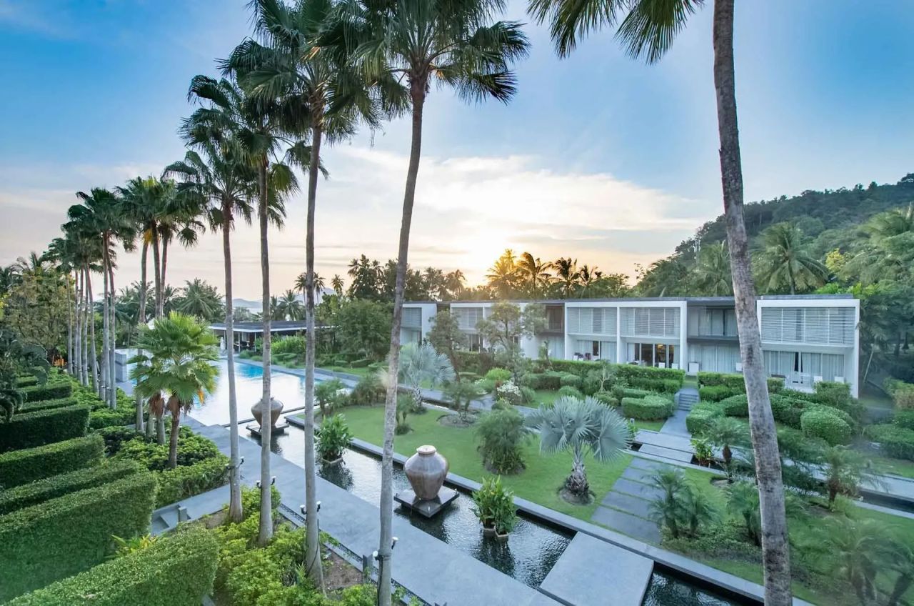 Villa in Phuket, Thailand, 1 600 m² - picture 1