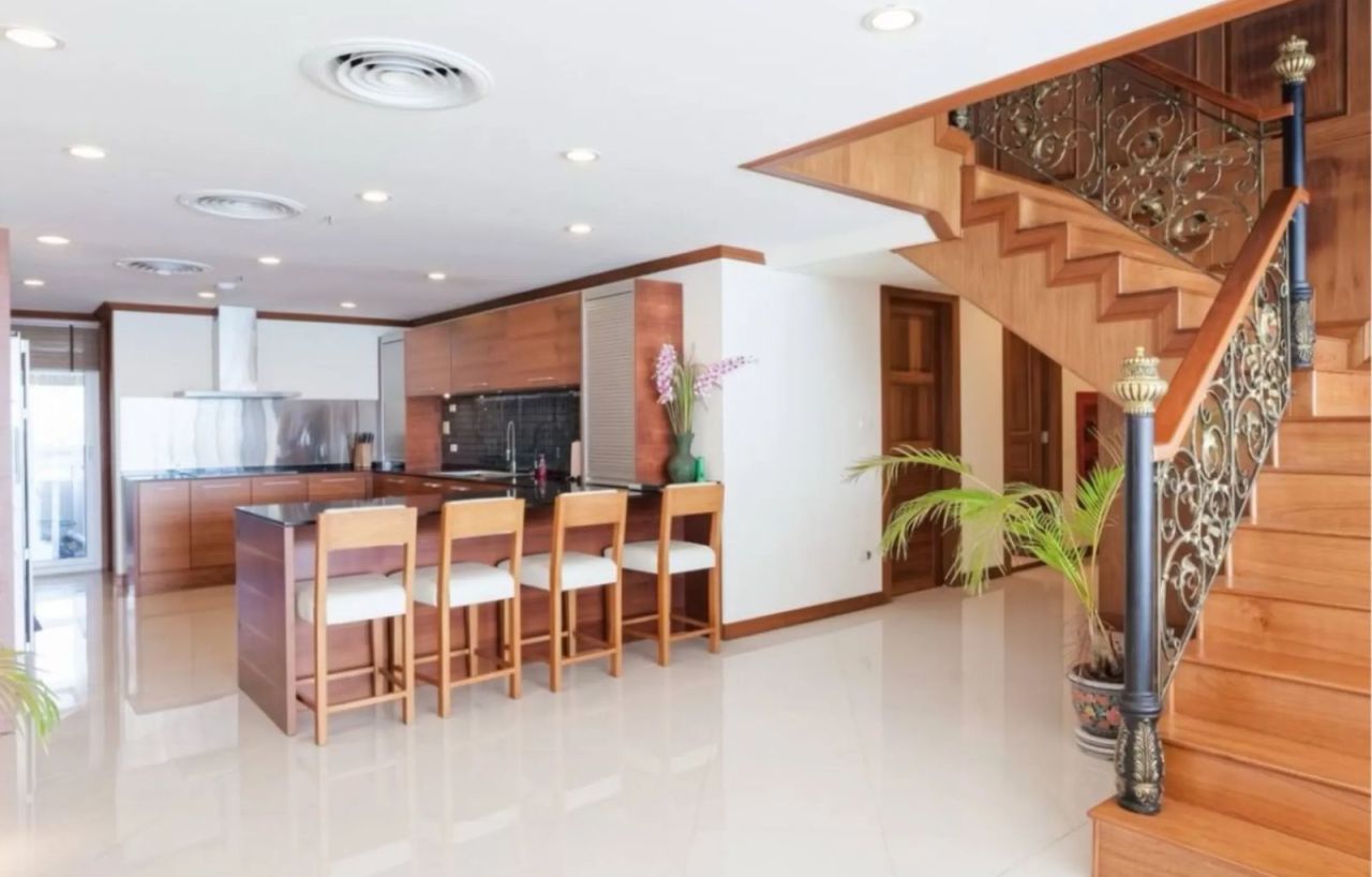 Casa adosada en Phuket, Tailandia, 378 m² - imagen 6