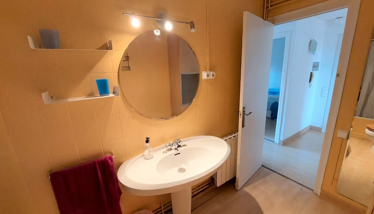 Apartment in Sant Vicenc de Montalt, Spain, 88 m² - picture 12