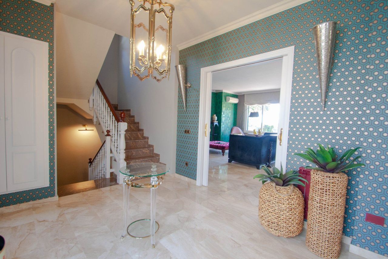 Maison à Sant Vicenc de Montalt, Espagne, 385 m² - image 3