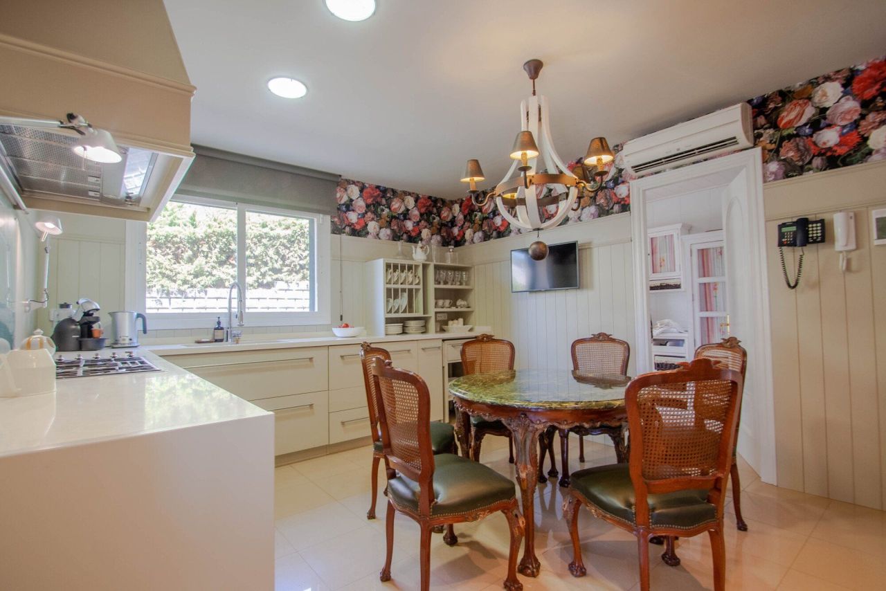 Maison à Sant Vicenc de Montalt, Espagne, 385 m² - image 14