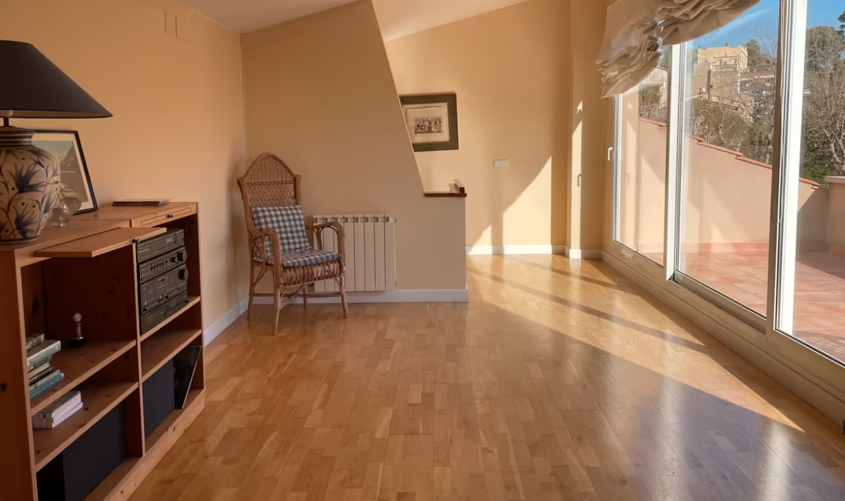 Cottage à Tiana, Espagne, 435 m² - image 18