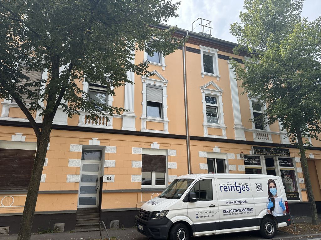 Commercial property in Essen, Germany, 1 m² - picture 1
