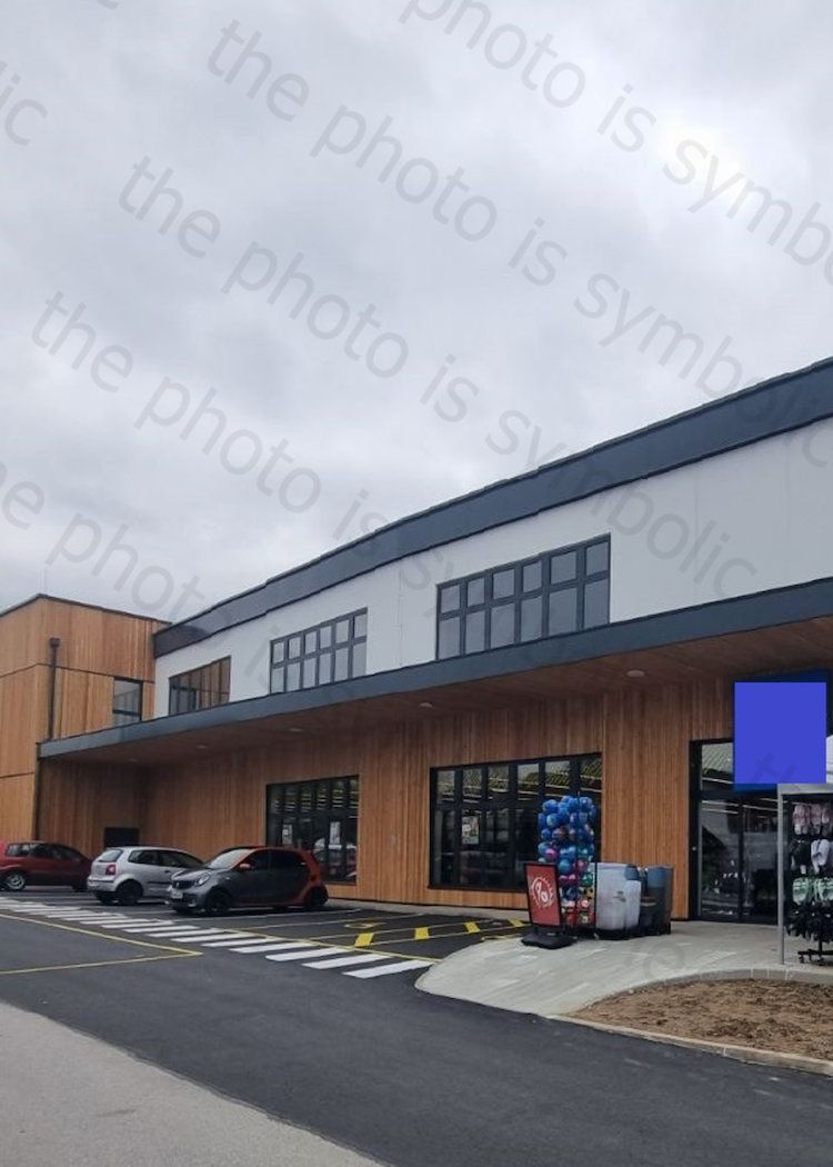 Boutique à Celje, Slovénie, 1 750 m² - image 2