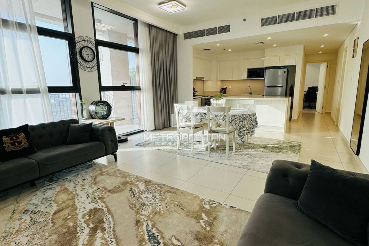 Apartamento en Dubái, EAU, 180 m² - imagen 1