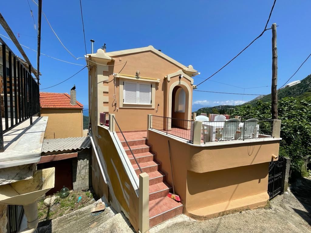 Casa en Corfú, Grecia, 124 m² - imagen 1