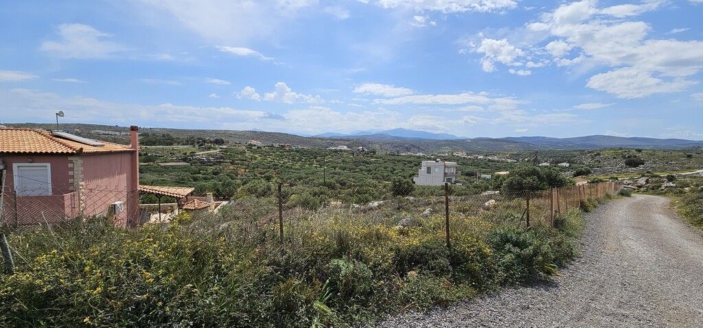 Terreno a Heraklion, Grecia, 2 600 m2 - foto 5