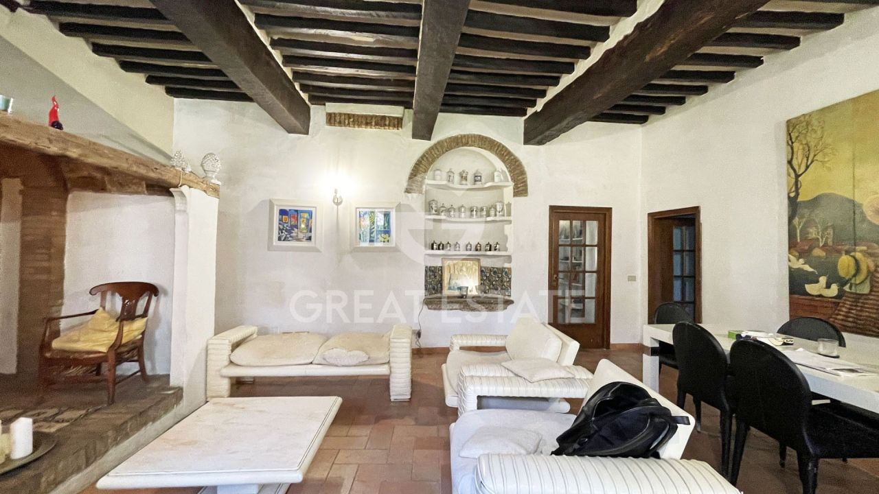 House in Montepulciano, Italy, 382.9 m² - picture 13