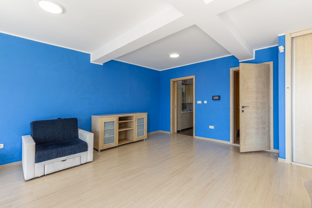 House in Bar, Montenegro, 400 m² - picture 15