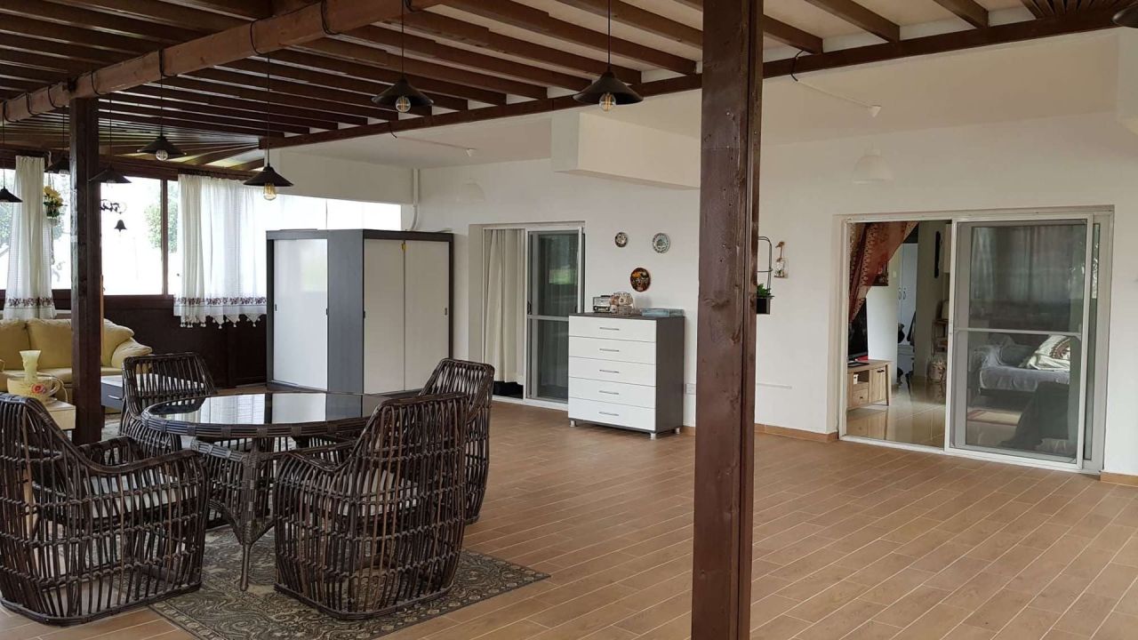 Penthouse in Famagusta, Cyprus, 180 m² - picture 9