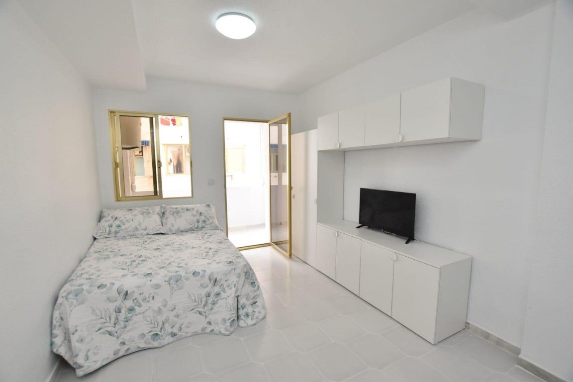 Studio a Torrevieja, Spagna, 29 m² - foto 1