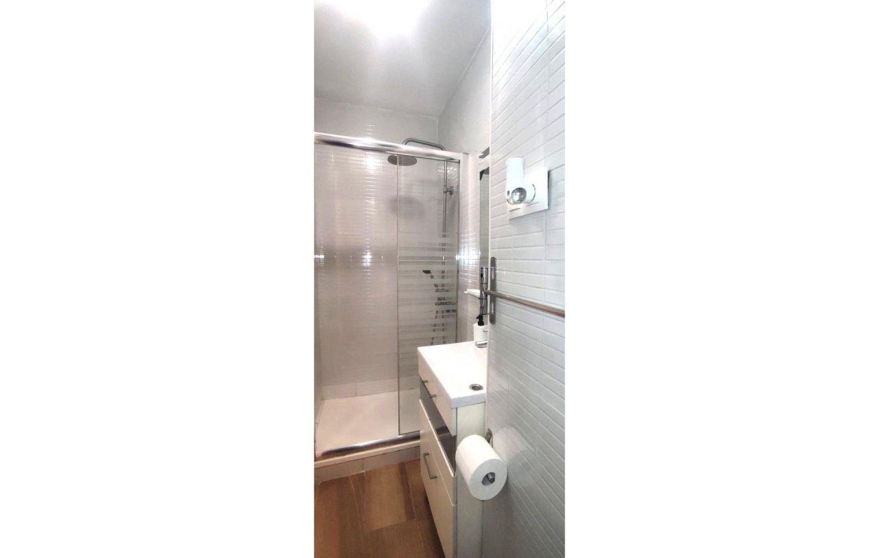 Studio in Torrevieja, Spain, 27 m² - picture 8