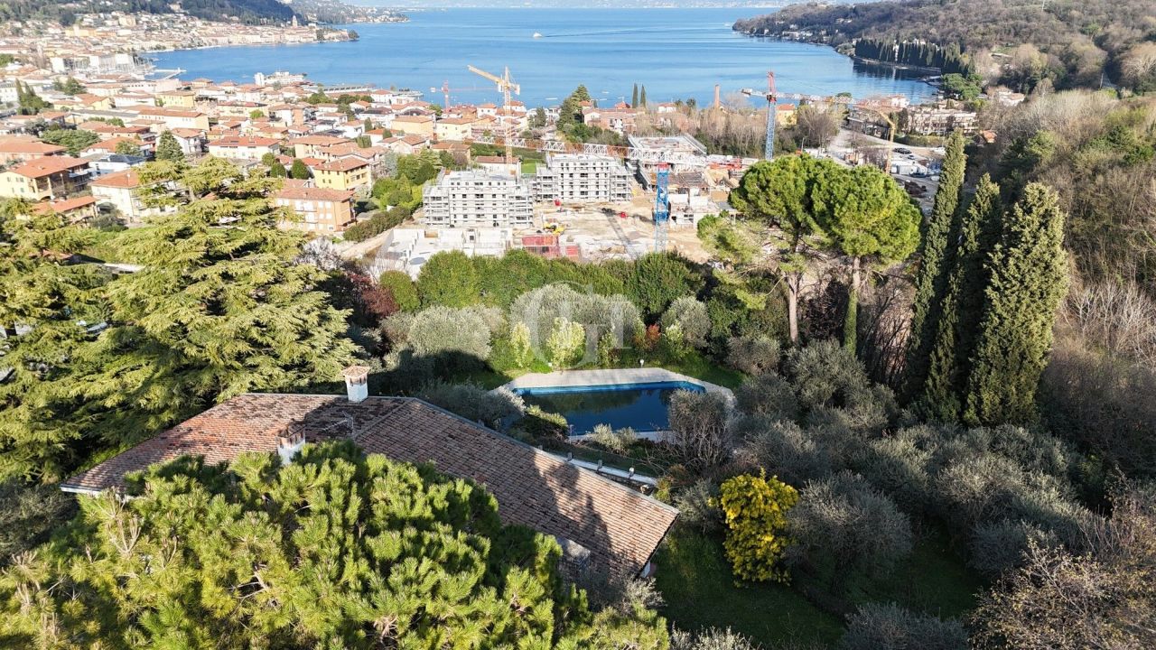 Villa par le Lac de Garde, Italie, 490 m² - image 8