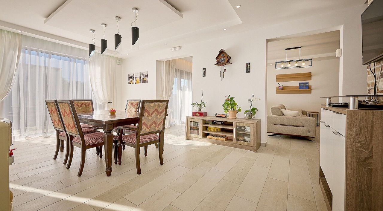 Villa à Krimovica, Monténégro, 200 m² - image 7