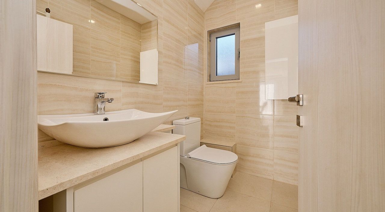 Villa à Krimovica, Monténégro, 200 m² - image 13