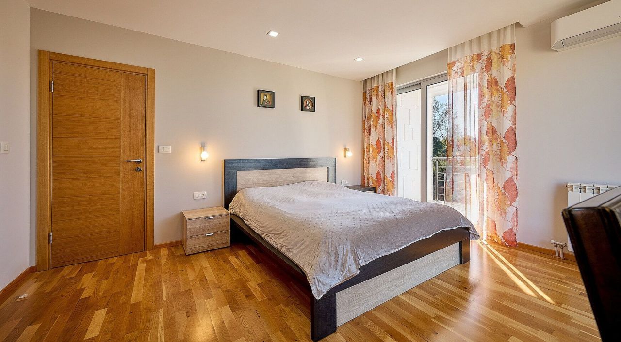 Villa à Krimovica, Monténégro, 200 m² - image 16