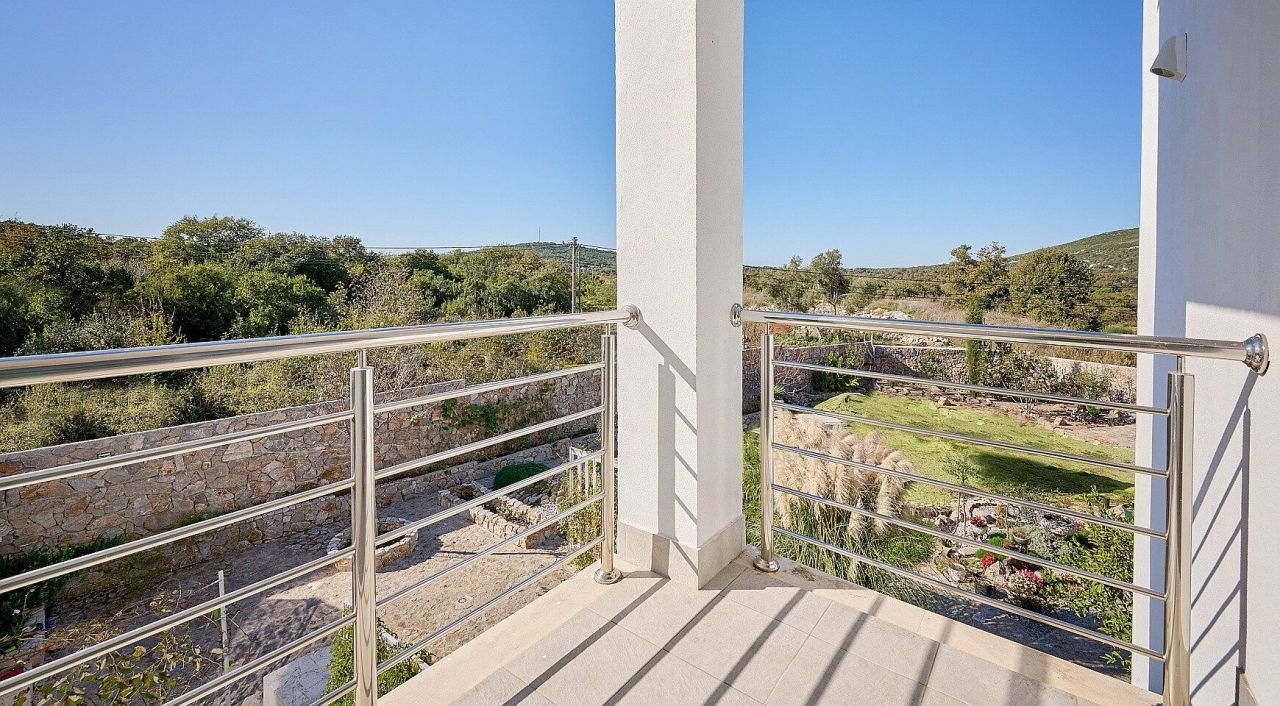 Villa à Krimovica, Monténégro, 200 m² - image 17