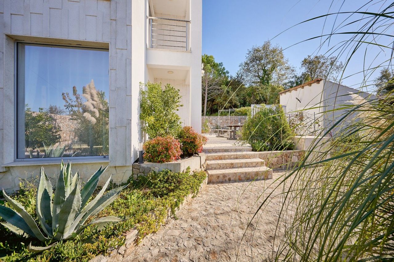 Casa en Krimovica, Montenegro, 200 m² - imagen 2