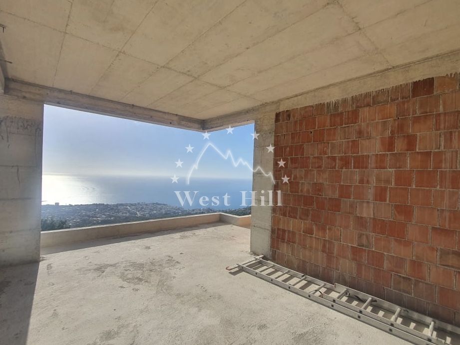 Haus in Dobra Voda, Montenegro, 190 m² - Foto 1