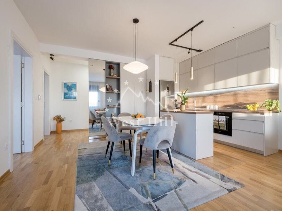 Apartment in Tivat, Montenegro, 63 m² - Foto 1