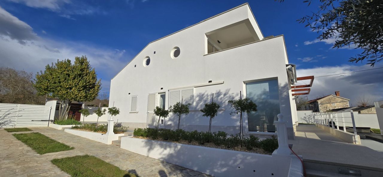 Villa in Porec, Croatia, 400 m² - picture 7