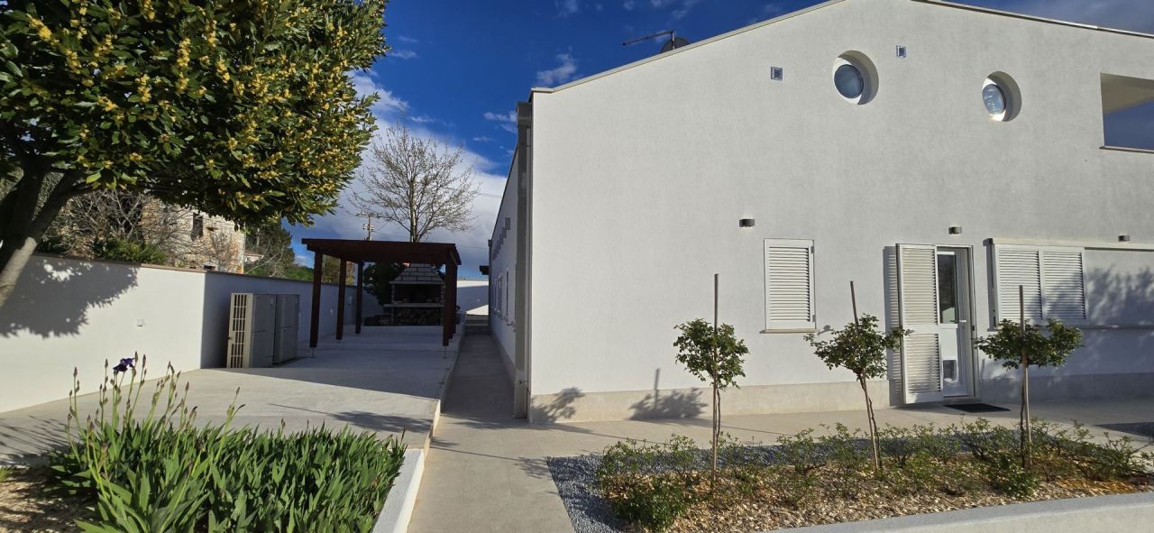 Villa in Porec, Croatia, 400 m² - picture 8