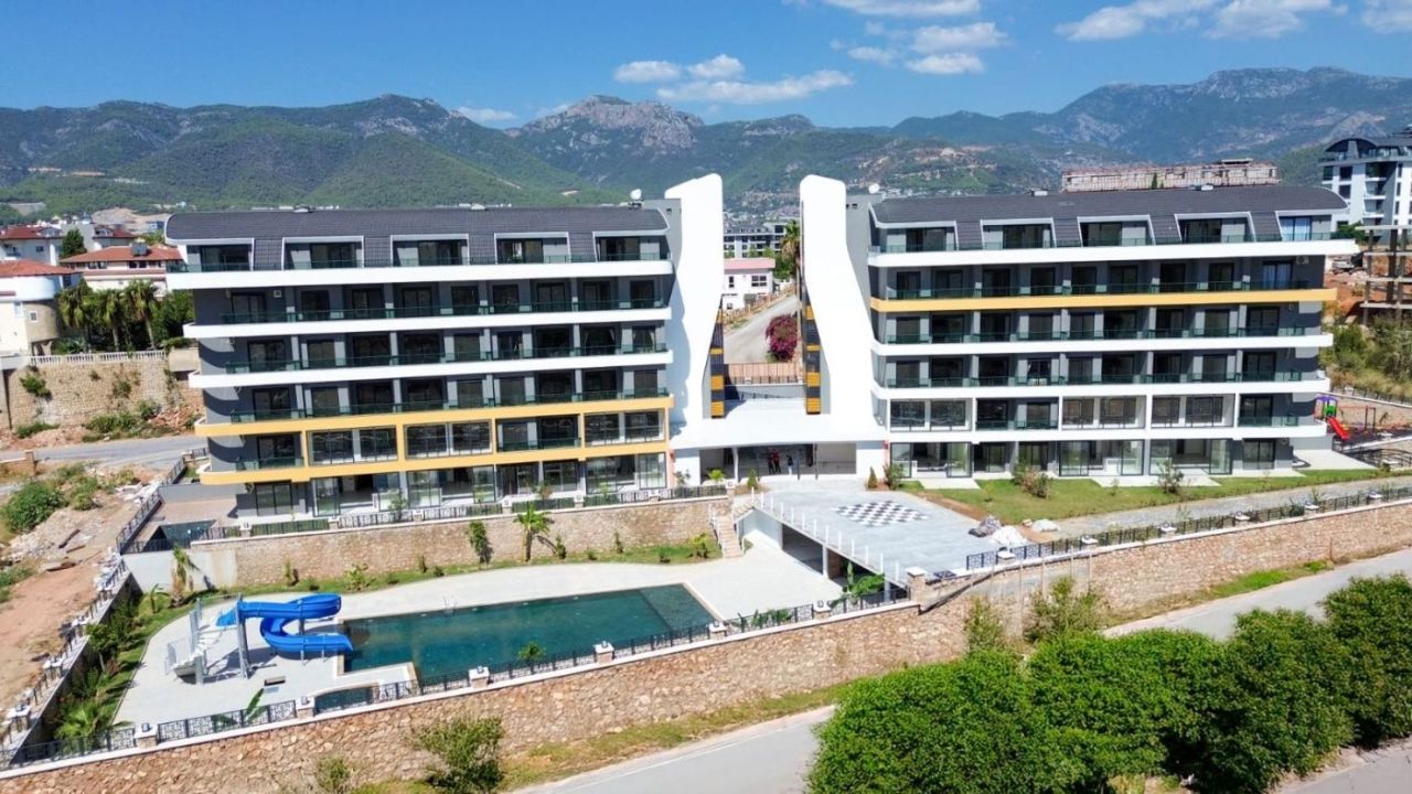 Flat in Alanya, Turkey, 52 m² - picture 1