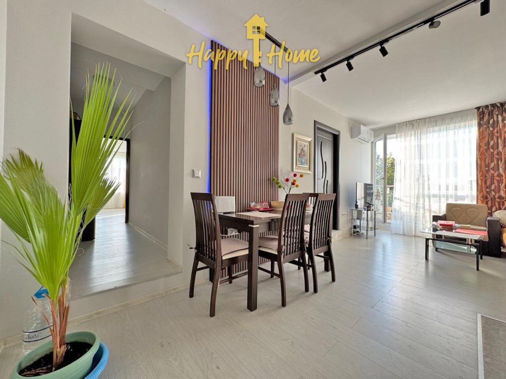 Appartement à Slantchev Briag, Bulgarie, 96 m² - image 1