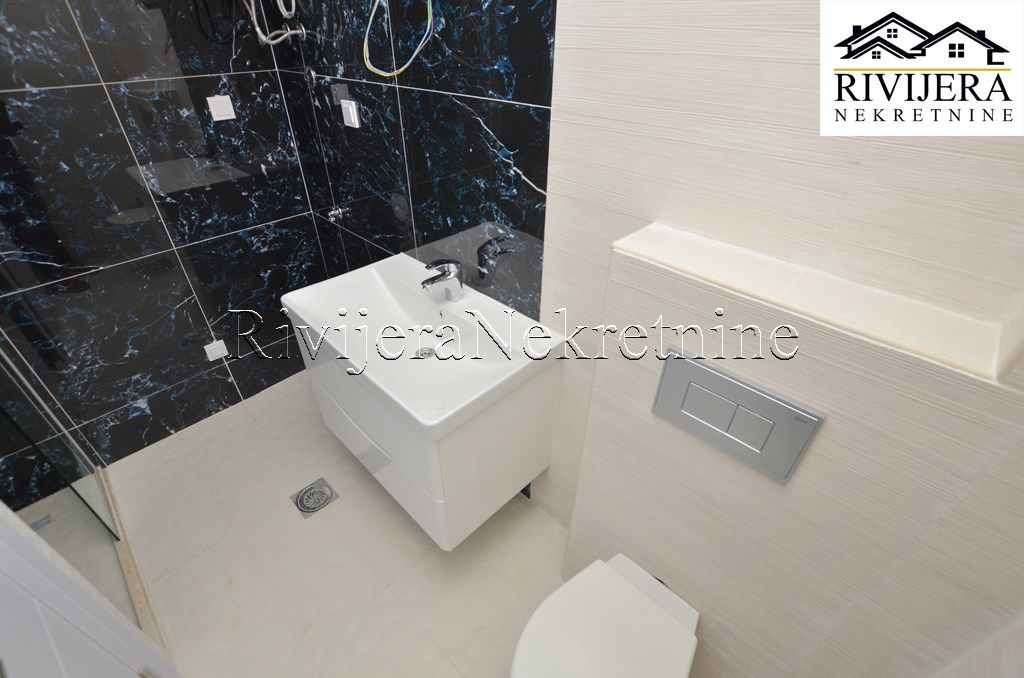 Flat in Herceg-Novi, Montenegro, 45 m² - picture 10