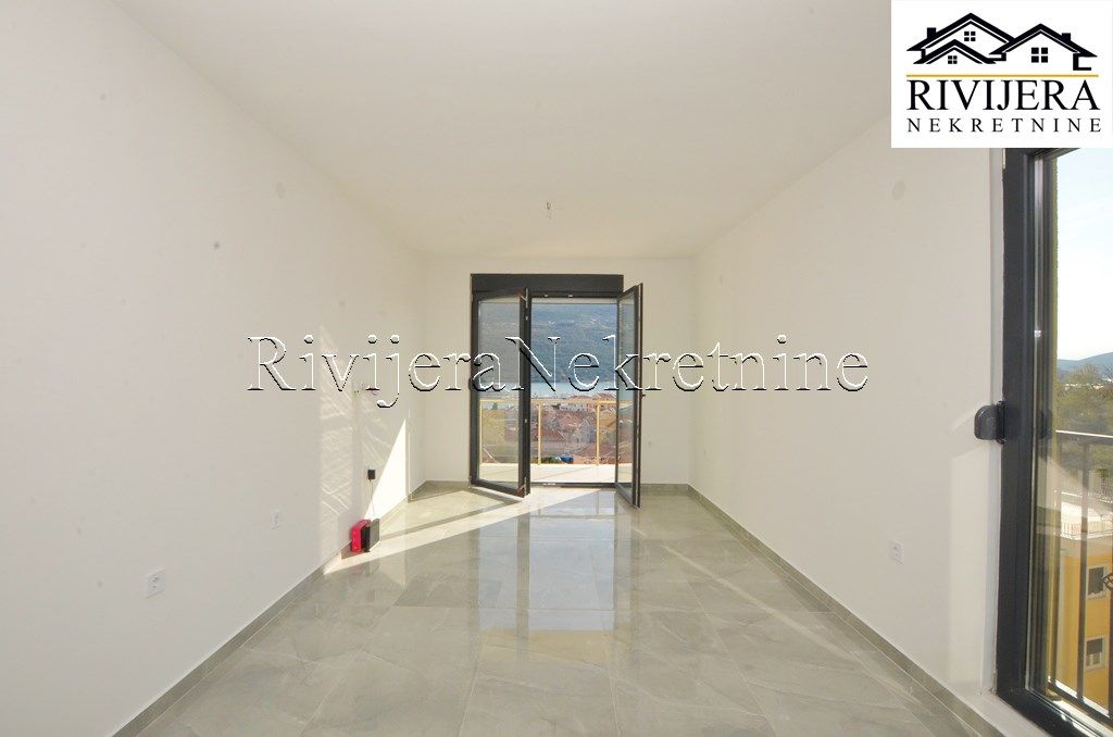 Flat in Herceg-Novi, Montenegro, 45 m² - picture 7