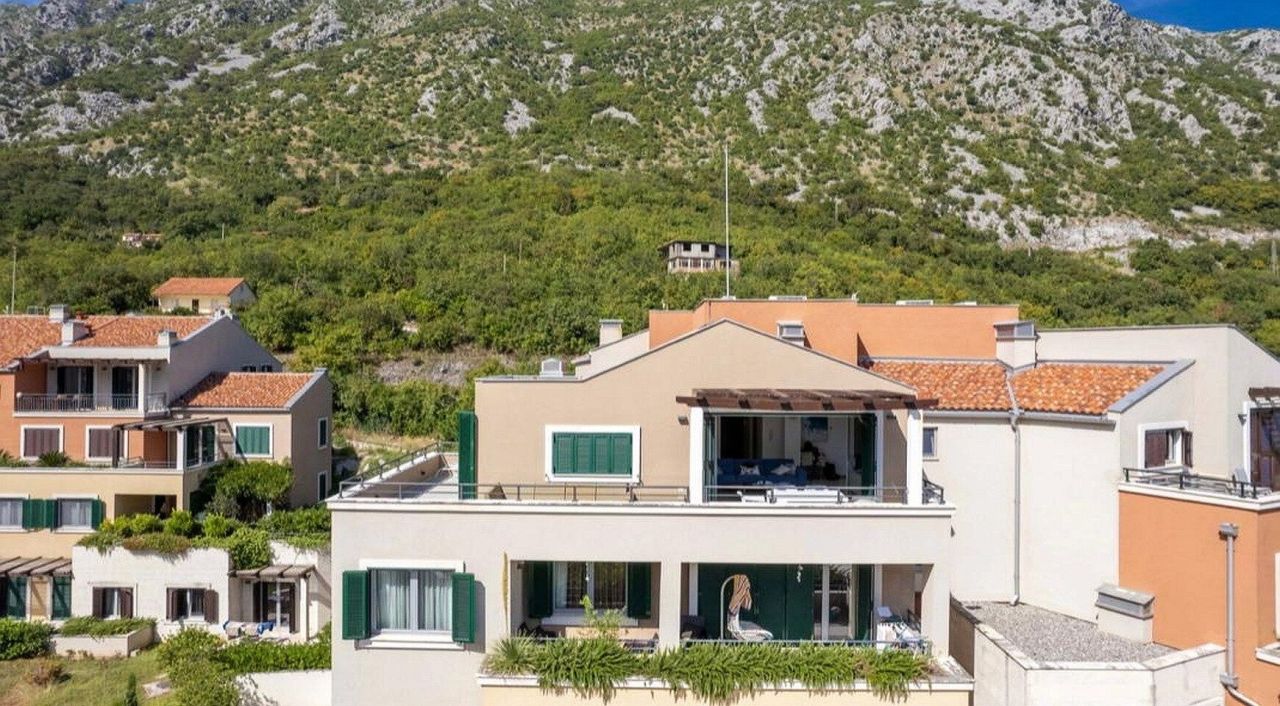 Penthouse in Morinj, Montenegro, 90 m² - Foto 3