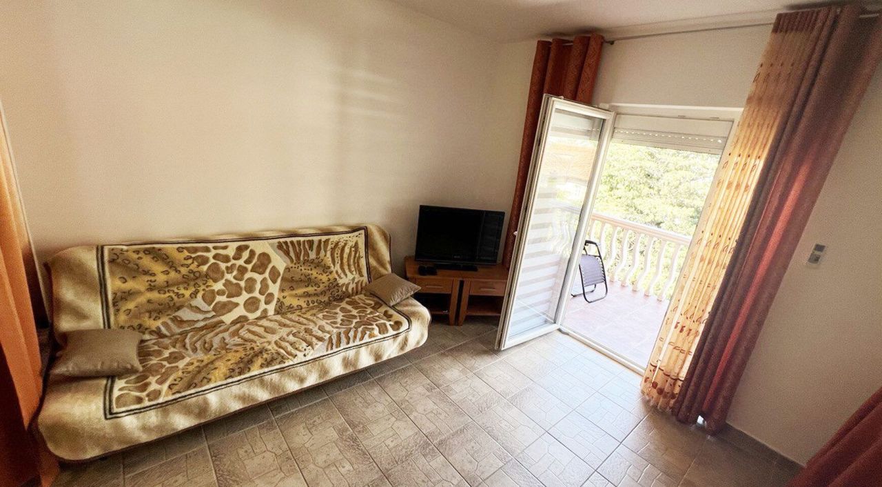 Flat in Prcanj, Montenegro, 42 m² - picture 8