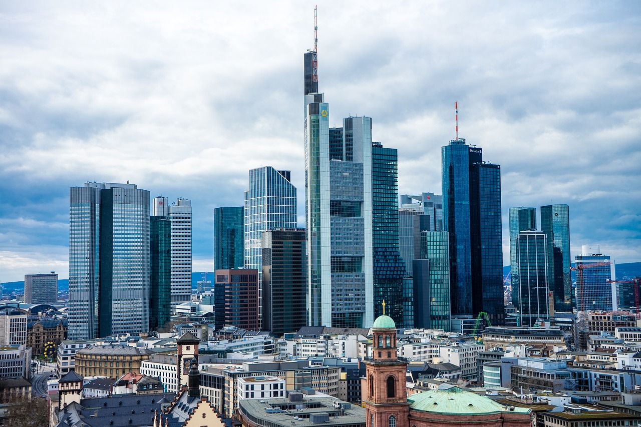 Propiedad comercial en Fráncfort del Meno, Alemania, 15 400 m² - imagen 1