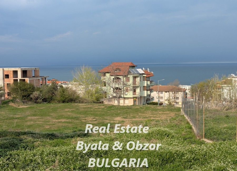 Land in Byala, Bulgaria, 950 m² - picture 1