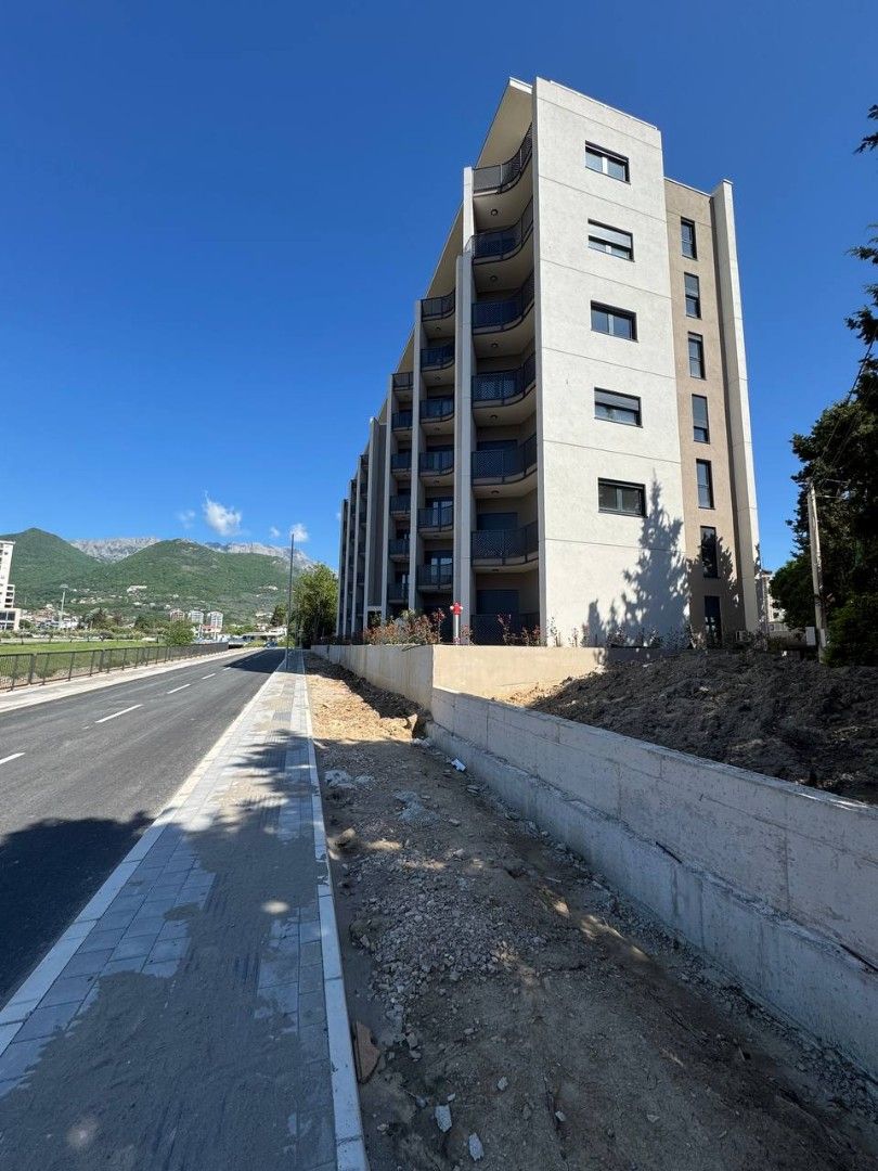Appartement au Bar, Monténégro, 32 m² - image 1