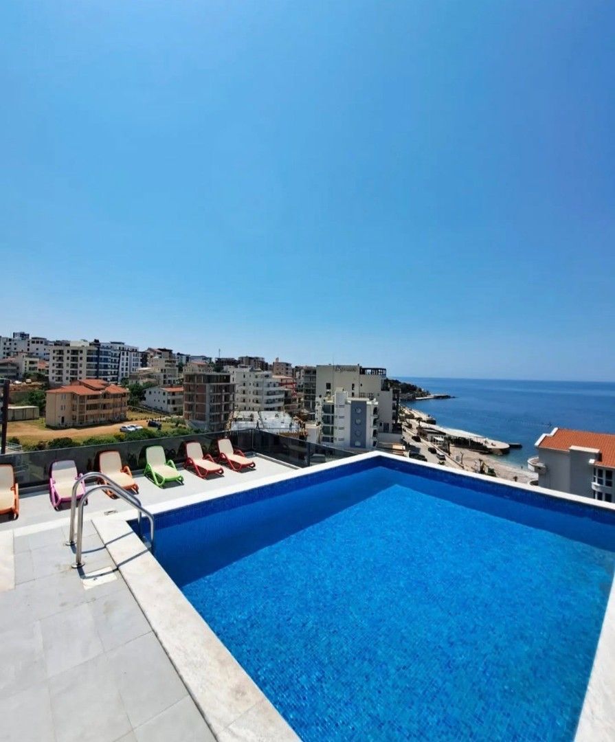 Piso en Dobra Voda, Montenegro, 49 m² - imagen 1