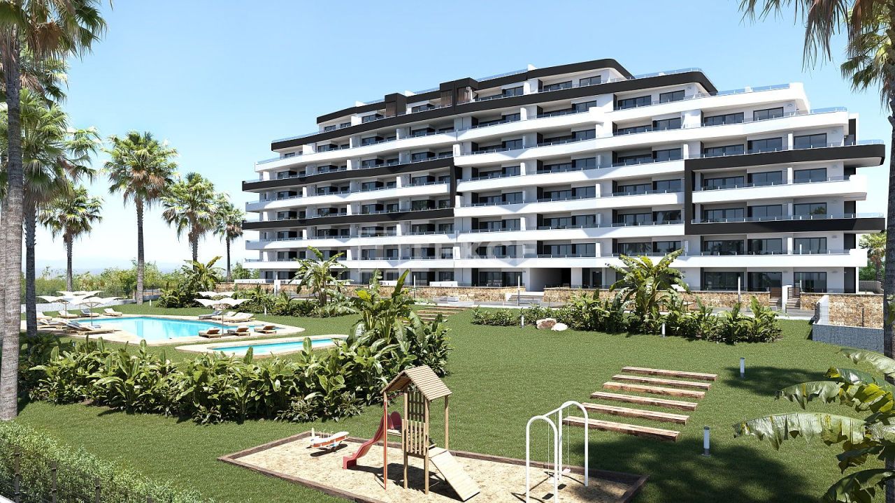 Apartment in San Miguel de Salinas, Spain, 70 m² - picture 1
