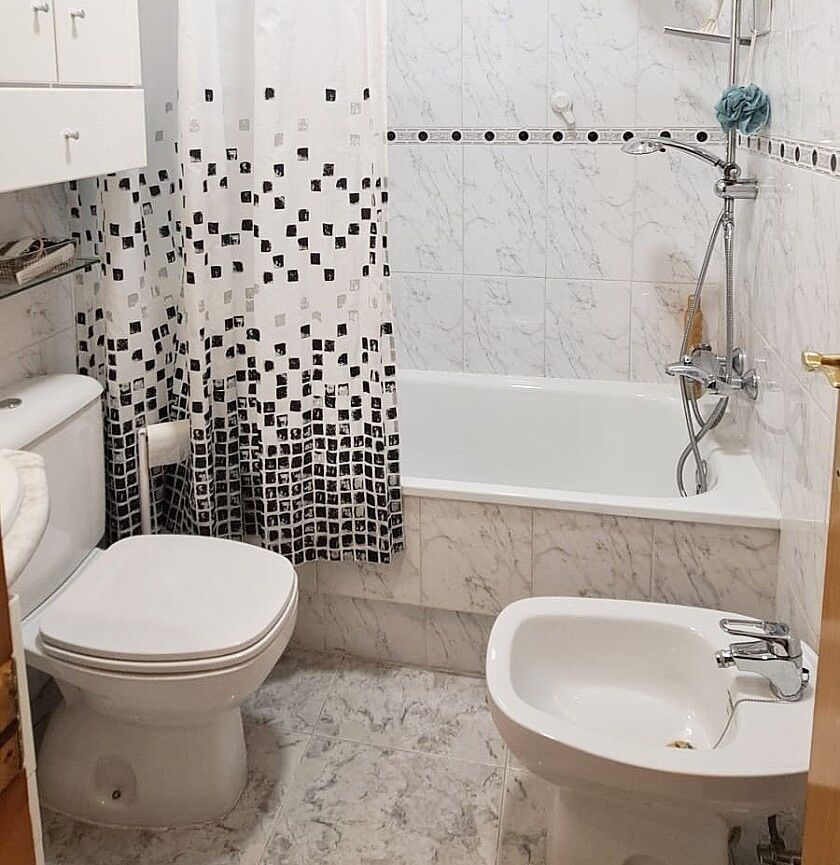 Apartamento en Torrevieja, España, 50 m² - imagen 2