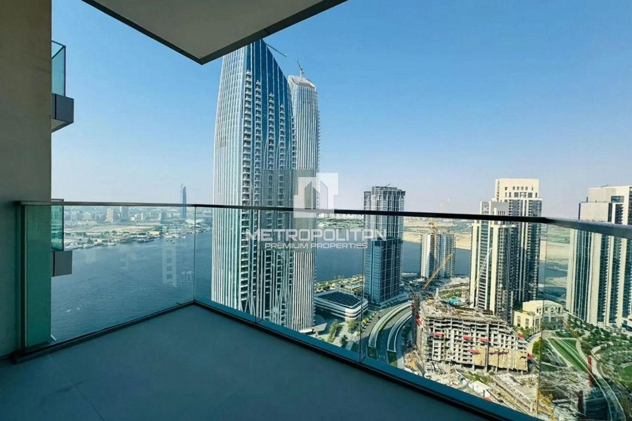 Apartment in Dubai, UAE, 74 m² - picture 1