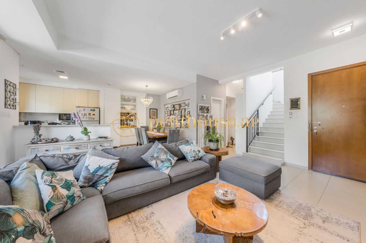 Townhouse a Dubai, EAU, 206 m² - foto 5