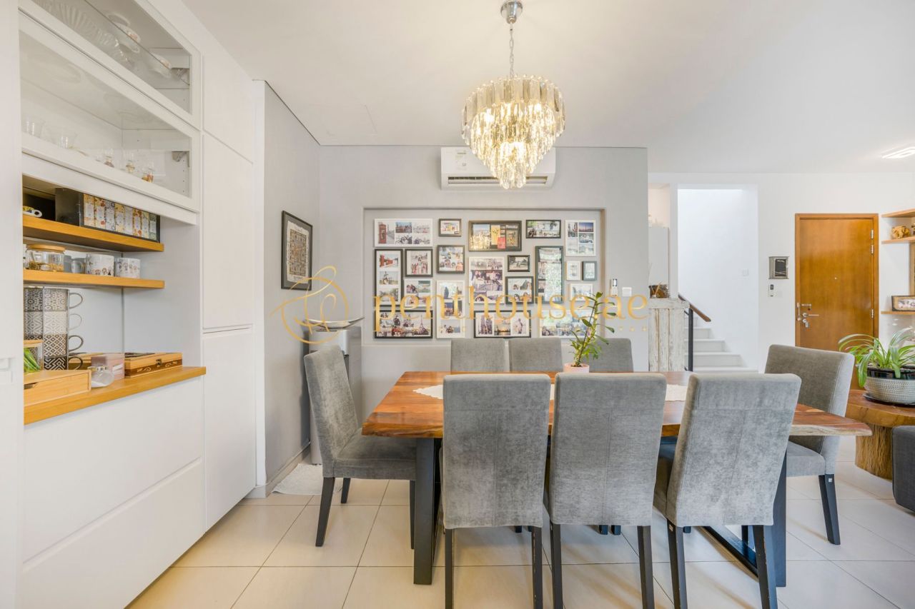 Townhouse a Dubai, EAU, 206 m² - foto 6