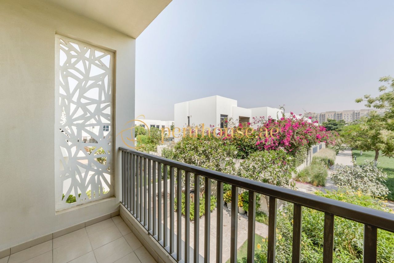 Townhouse a Dubai, EAU, 206 m² - foto 19