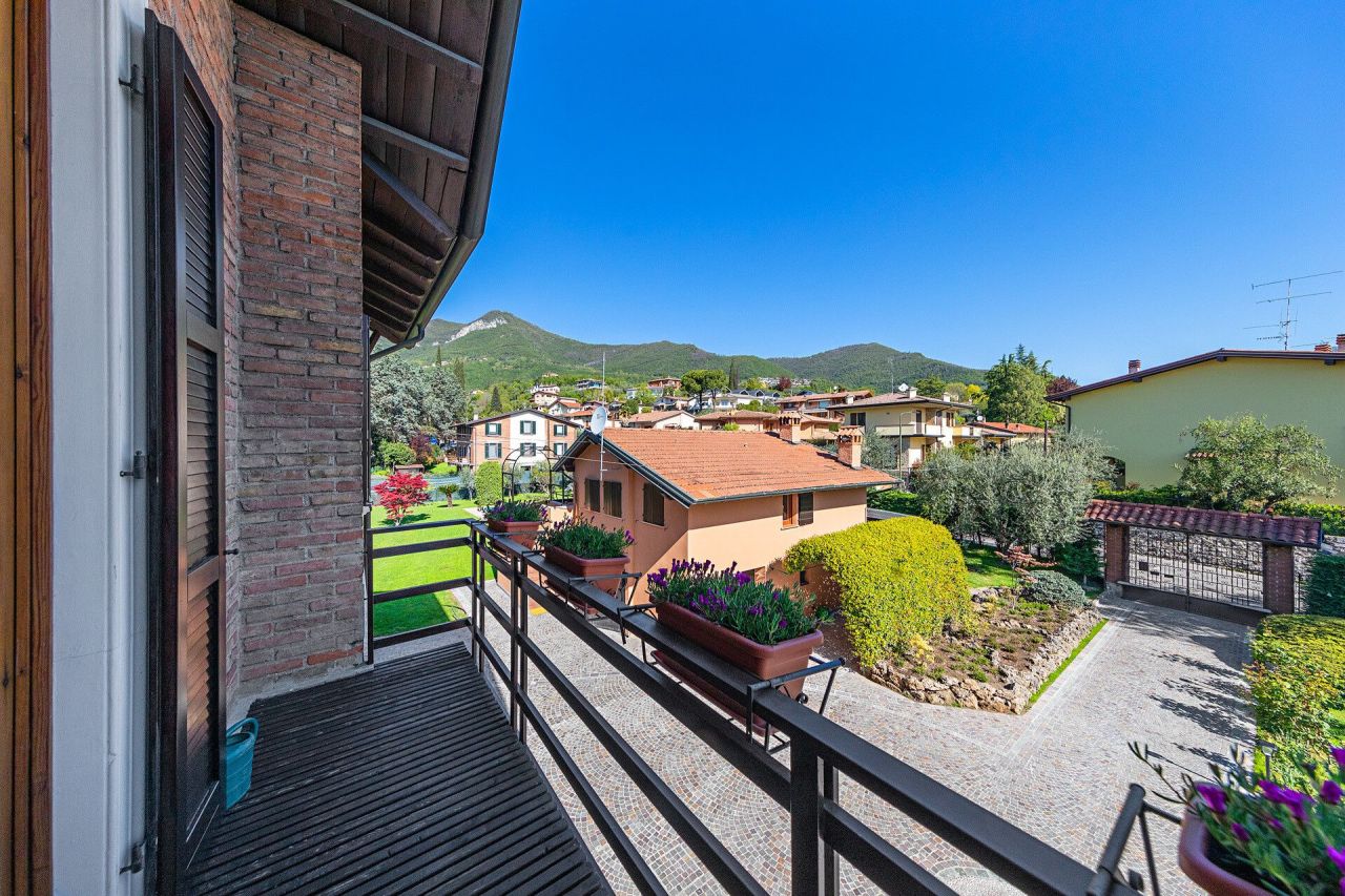 Villa por Lago de Garda, Italia, 650 m² - imagen 17