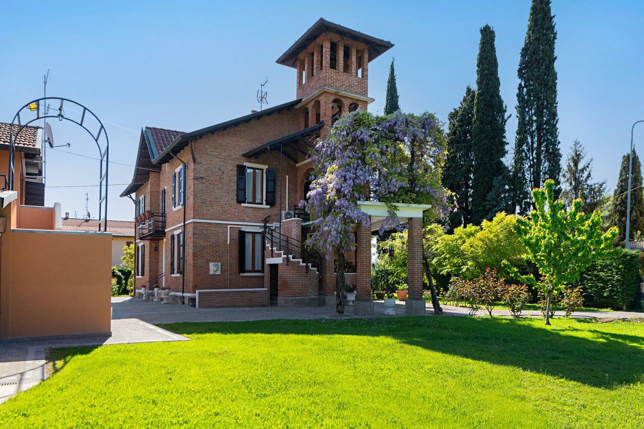 Villa por Lago de Garda, Italia, 650 m² - imagen 6