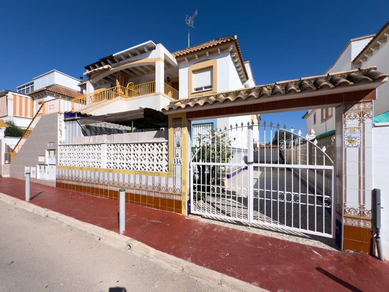 Bungalow à Torrevieja, Espagne, 50 m² - image 1