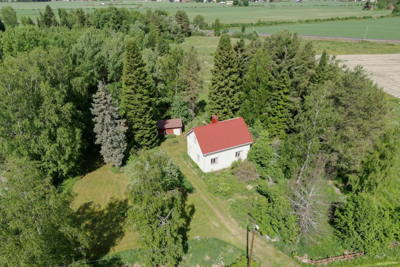 Maison à Vaasa, Finlande, 64 m² - image 1